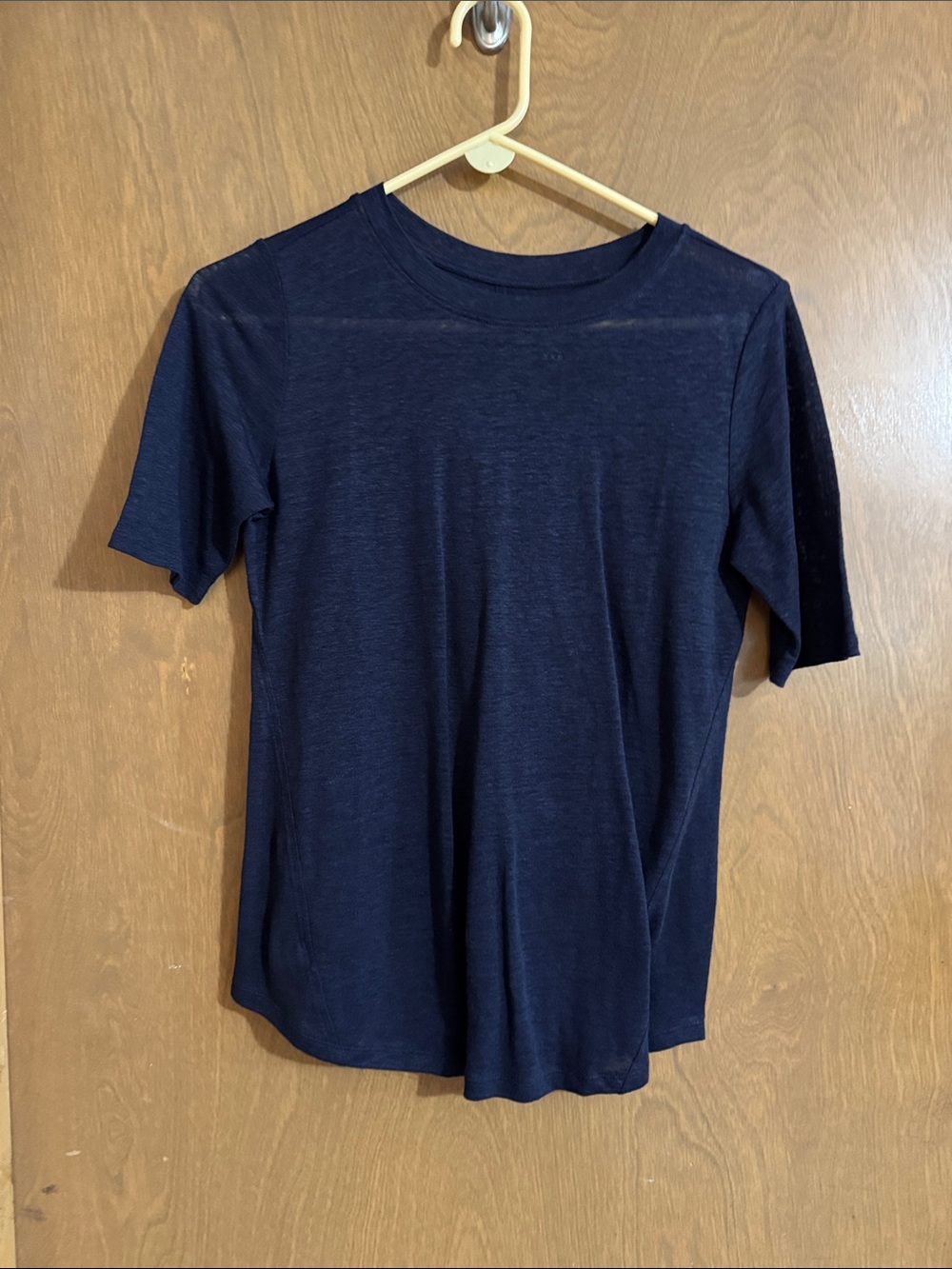 LOFT Women’s Linen Short Sleeve Crew Tee in Navy Blue